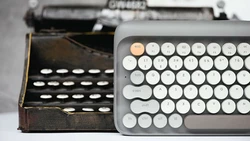 28 Tastiera meccanica per macchina da scrivere