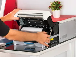 Come pulire i rulli della stampante laser